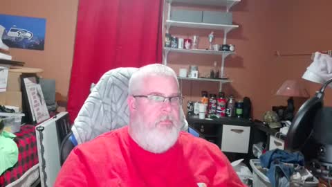 Snapshot of oxstorm chatting on 12-23-24, 12:35 Oxstorm online show from 12-23-24, 12:35