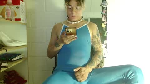 Jeannifer online show from 12-05-24, 12:19