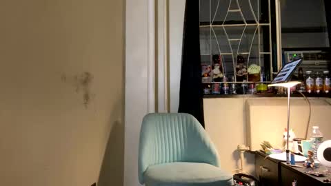 Snapshot of oyeblancki chatting on 01-01-25, 01:04 CoCreatorBlancki online show from 01-01-25, 01:04