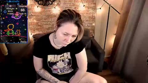 Snapshot of ozalin_green chatting on 02-17-25, 08:30 ozalin_green online show from 02-17-25, 08:30