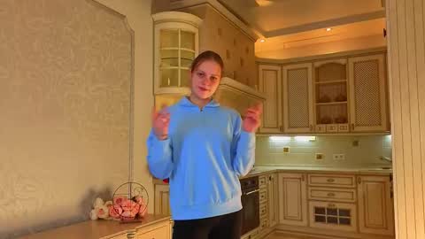 Call me Gabriela online show from 12-04-25, 12:47