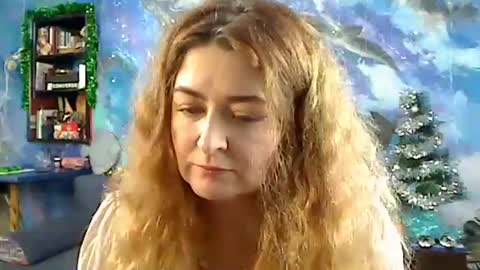 Snapshot of ozzy_helen chatting on 12-23-24, 05:11 Ozzy Helen online show from 12-23-24, 05:11