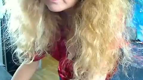 Snapshot of ozzy_helen chatting on 01-07-25, 07:59 Ozzy Helen online show from 01-07-25, 07:59