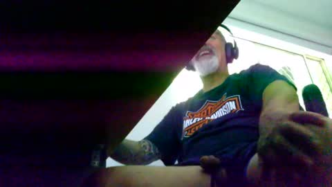 Oi Oi Oi online show from 02-14-25, 02:39