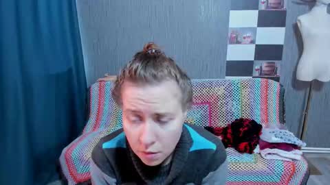 Ella online show from 12-19-25, 07:37