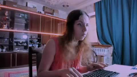 Ella online show from 06-23-26, 06:00