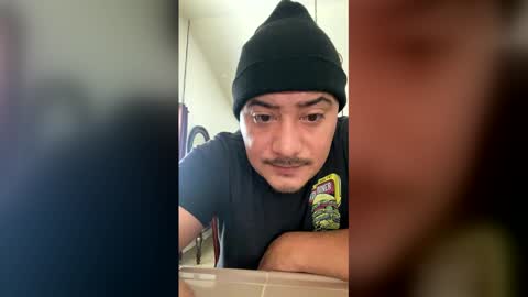 Snapshot of pablo559836 chatting on 12-19-25, 09:00 pablo559836 online show from 12-19-25, 09:00