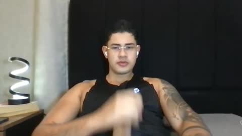 Javi    online show from 05-15-26, 09:05