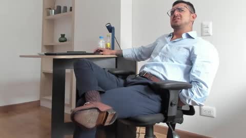 Snapshot of pablo_rincon95 chatting on 03-11-25, 04:29 pablo rincon95 online show from 03-11-25, 04:29