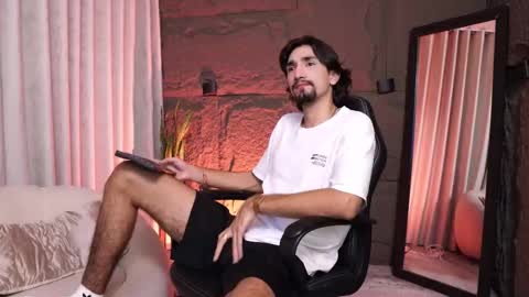 pablo online show from 03-26-26, 01:55