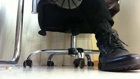 Snapshot of pablomenesssl chatting on 01-26-25, 12:54 Pablo Meness online show from 01-26-25, 12:54