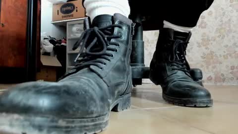 Snapshot of pablomenesssl chatting on 01-10-26, 08:16 Pablo Meness online show from 01-10-26, 08:16