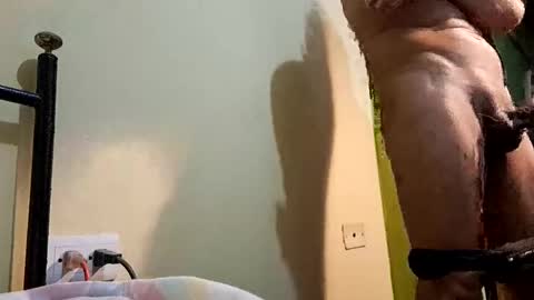 Snapshot of pabquin chatting on 12-13-24, 06:05 Pablo online show from 12-13-24, 06:05