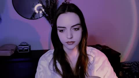 Iris online show from 03-03-25, 01:31