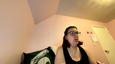 Snapshot of packer3love chatting on 05-06-26, 12:41 packer3love online show from 05-06-26, 12:41