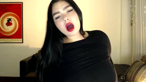 Page 3 online show from 10-07-25, 10:51