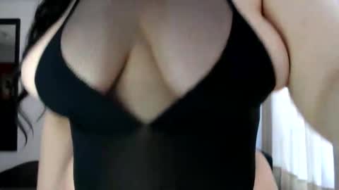 Page 3 online show from 10-20-25, 08:20