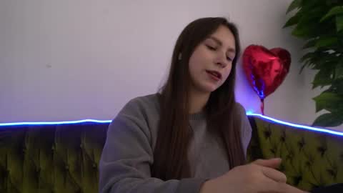 Snapshot of paigeprado chatting on 02-19-25, 10:12 Paige online show from 02-19-25, 10:12
