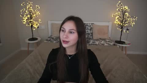 Snapshot of paigeprado chatting on 10-10-25, 01:10 Paige online show from 10-10-25, 01:10