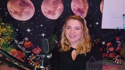 Snapshot of paigestation chatting on 01-24-25, 02:07 PaigeStation online show from 01-24-25, 02:07