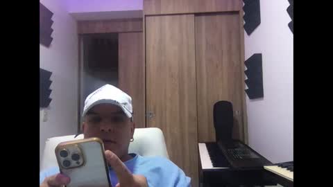 paisaexotico online show from 10-21-25, 11:27