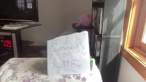 paisleysnowxo online show from 03-08-25, 06:05