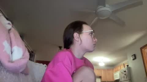 paisleysnowxo online show from 03-10-25, 03:12