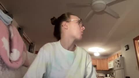 paisleysnowxo online show from 03-11-25, 02:32