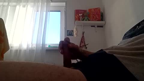 pajero1271 online show from 10-27-25, 04:16