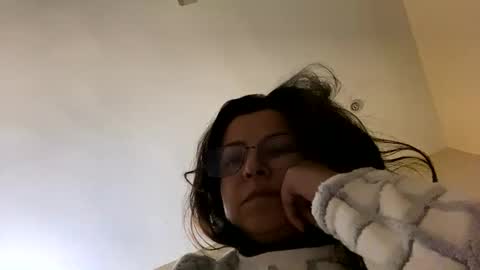 Snapshot of pakmilf chatting on 11-22-25, 03:44 Pakimilf online show from 11-22-25, 03:44