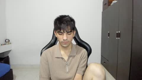 pakun_ online show from 12-19-24, 04:13