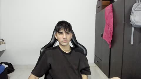 pakun_ online show from 12-30-24, 12:22