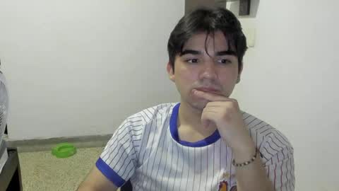 Snapshot of pakun_ chatting on 05-14-26, 01:23 pakun_ online show from 05-14-26, 01:23