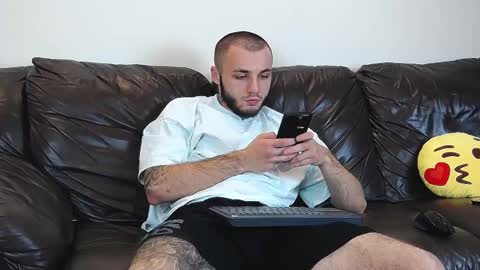 Snapshot of palmanford chatting on 09-16-25, 05:03 Paul online show from 09-16-25, 05:03