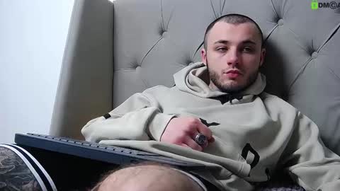 Paul online show from 03-09-26, 10:52