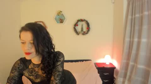 Paloma  online show from 12-22-25, 09:23