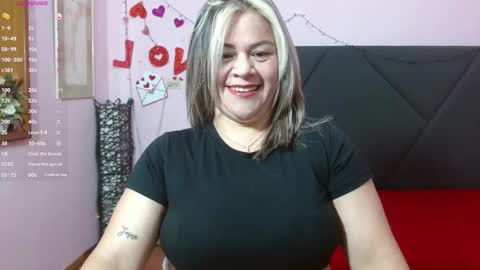 pamela_echeverria online show from 06-01-26, 11:12
