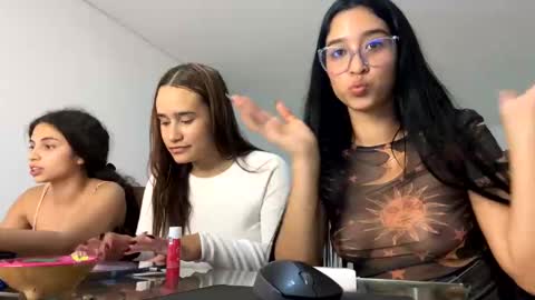 pamela_milleer online show from 01-03-25, 08:43