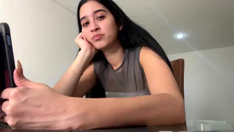pamela_milleer online show from 01-05-25, 10:10