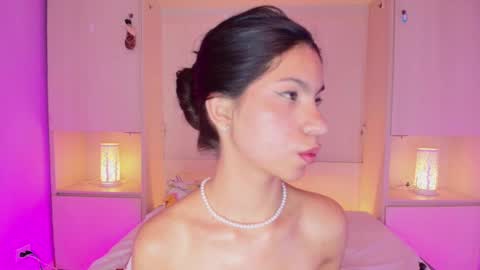 Snapshot of pamelaascott chatting on 01-11-25, 02:20 P A M online show from 01-11-25, 02:20