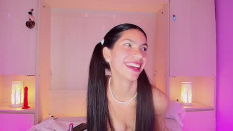 Snapshot of pamelaascott chatting on 01-11-25, 08:22 P A M online show from 01-11-25, 08:22