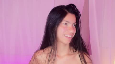 Snapshot of pamelaascott chatting on 01-18-25, 11:11 P A M online show from 01-18-25, 11:11