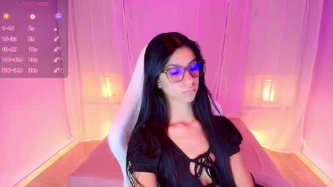 Snapshot of pamelaascott chatting on 02-11-25, 08:20 P A M online show from 02-11-25, 08:20