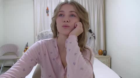 Pamela Blair online show from 11-01-25, 07:16