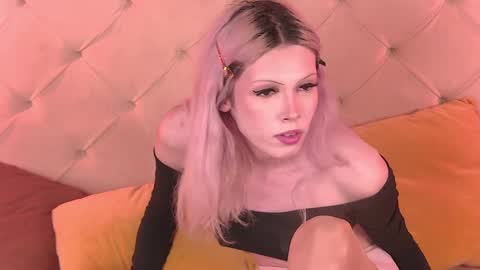 Pamelamy online show from 01-16-25, 05:01