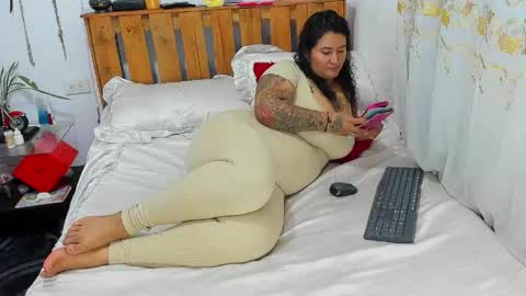 Pamela online show from 04-30-26, 07:53