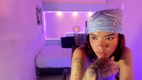 Pamela Ruiz online show from 01-09-25, 07:31