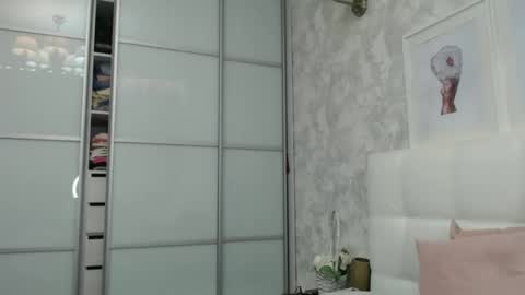 Snapshot of pamella_007 chatting on 01-05-26, 05:27 Pamella online show from 01-05-26, 05:27