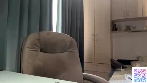 Lia online show from 07-06-26, 04:20