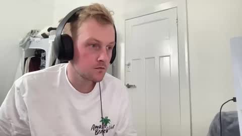 Pancakeroll online show from 01-18-25, 05:52